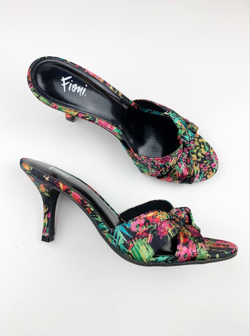 Fioni Heels Sandals Slip On Black Floral Satin Women's 8 Wedding Party Vacation